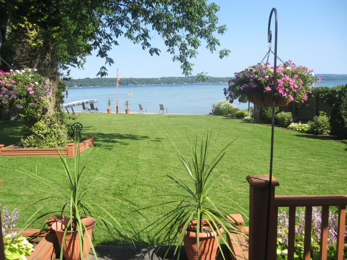 Serenity On The Lake Auburn Exterior foto