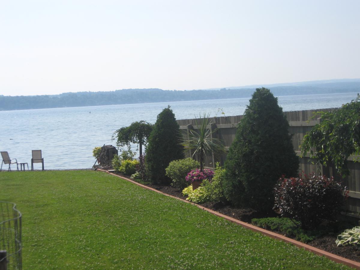 Serenity On The Lake Auburn Exterior foto